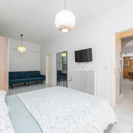 Ninas Central Apartment Kavala Exterior photo