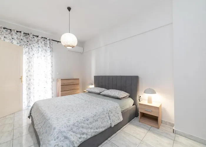 Ninas Central Apartment
